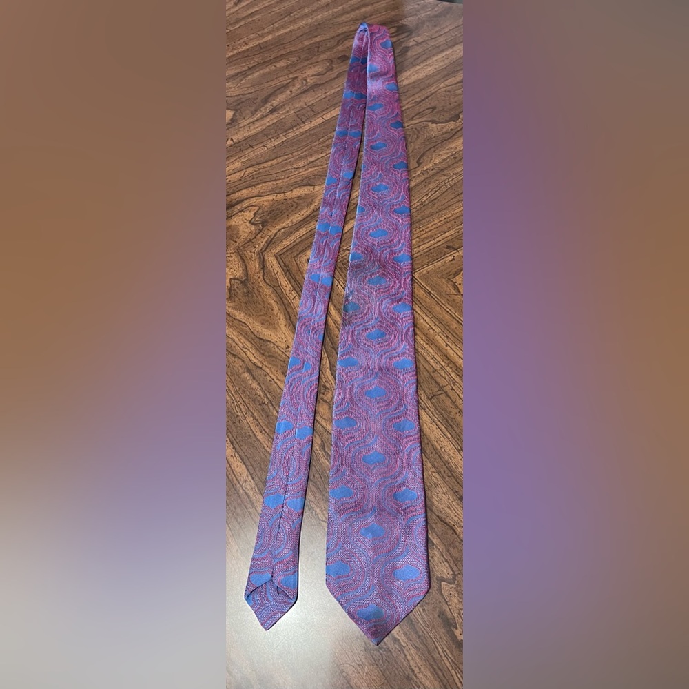 Pink And Blue Patterned Metallic Like Tie